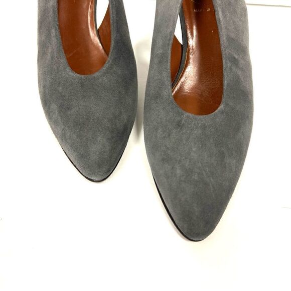 - Paloma grey suede slingback heels. Size 9 Extra Narrow - Picture 4 of 8